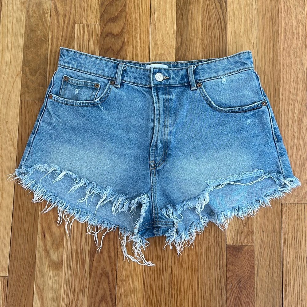 Light wash denim shorts